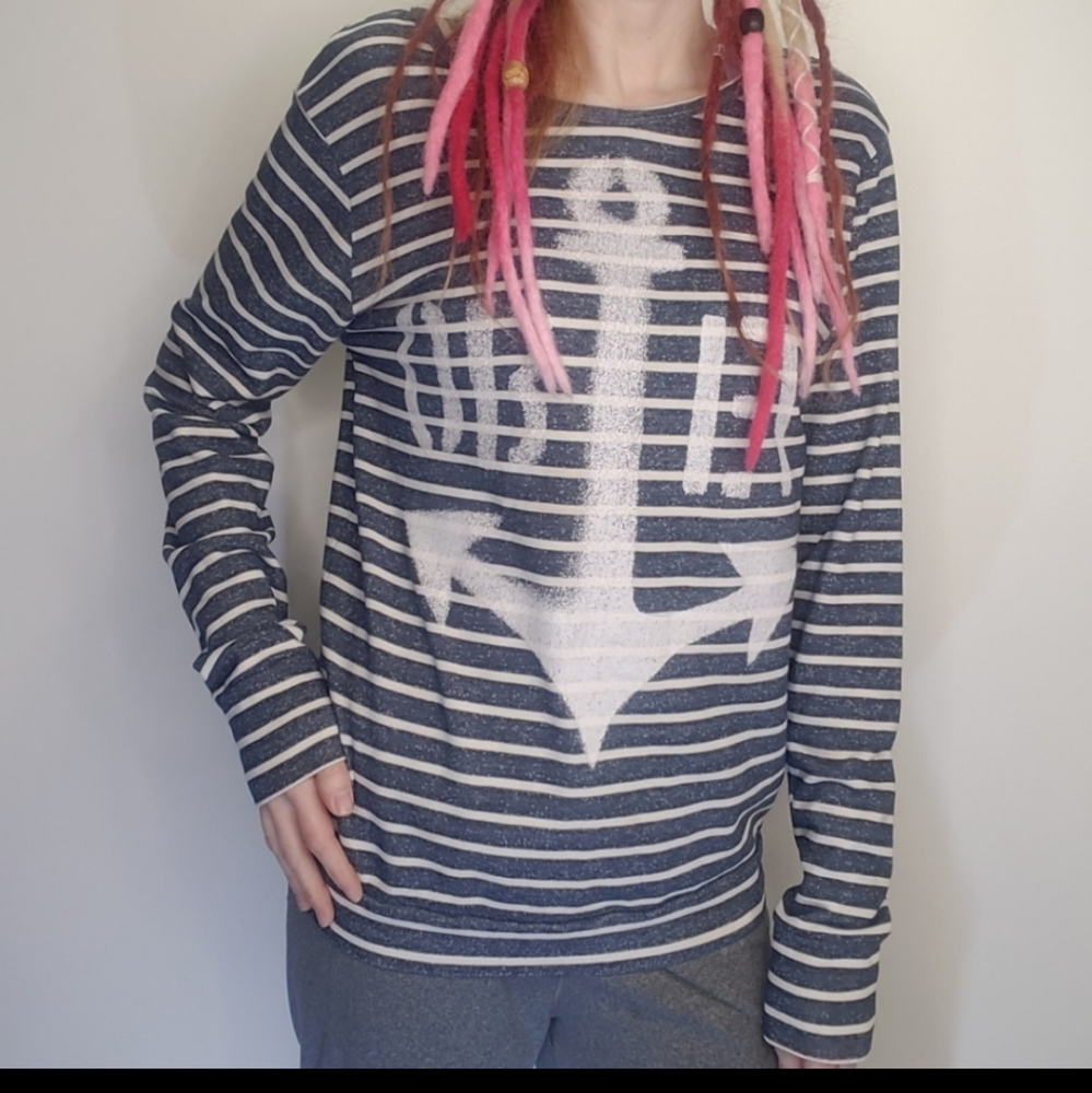 Obey Top Womens Long Sleeve Shirt Striped Blue Anchor Medium Spray Paint NEW - Picture 7 of 10